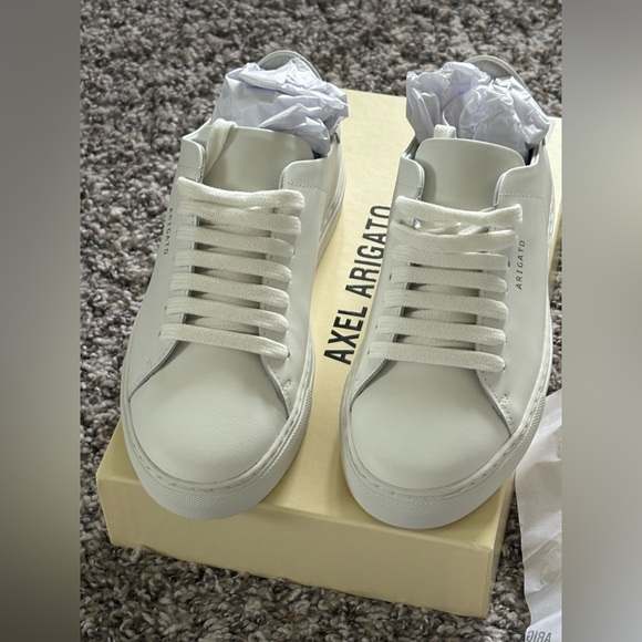 Axel Arigato Shoes - Axel Arigato Cream Leather Sneakers